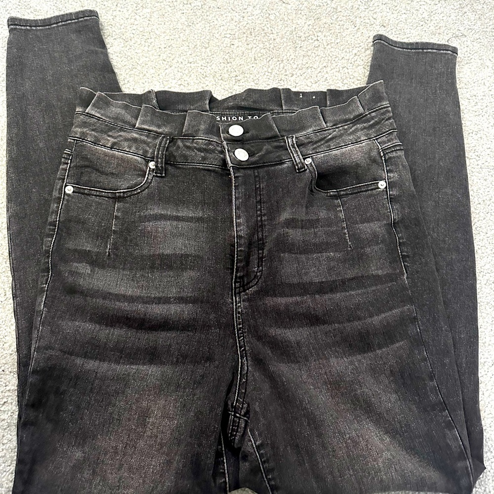 NWOT Fashion To Figure Black Ultra High Rise Paperbag Waist Skinny Jeans…